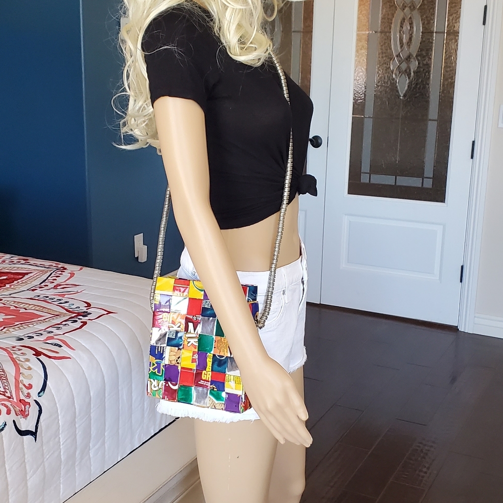 Handwoven Recycled Patchwork Crossbody Bag in Multicolor - Picture 12 of 13